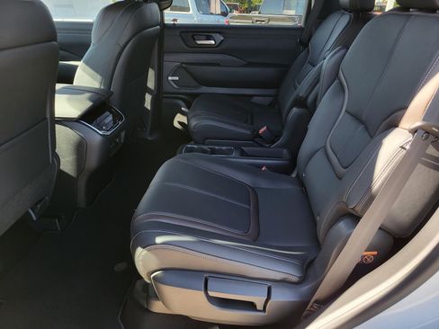 New 2026 Nissan Armada SL w/ Captain's Chari Seat Package image 16