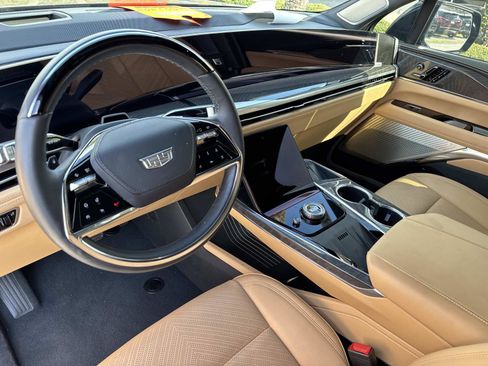 New 2025 Cadillac Escalade IQ Luxury 2 image 22