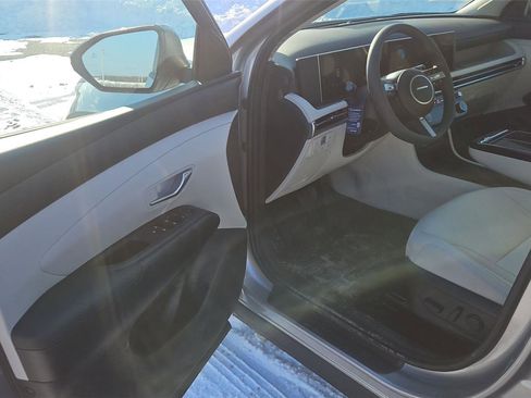 New 2026 Hyundai Tucson SEL image 9