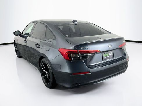 Used 2024 Honda Civic Sport image 5