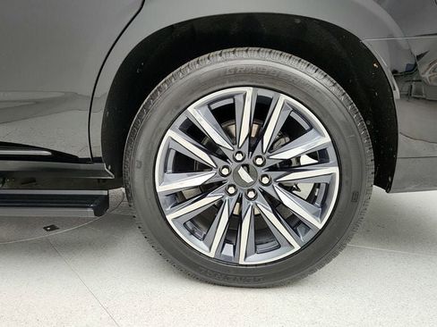 Used 2023 Cadillac Escalade Sport Platinum image 9