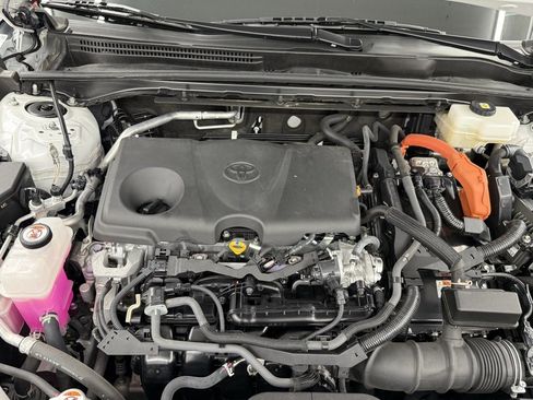 Used 2023 Toyota Crown XLE image 36