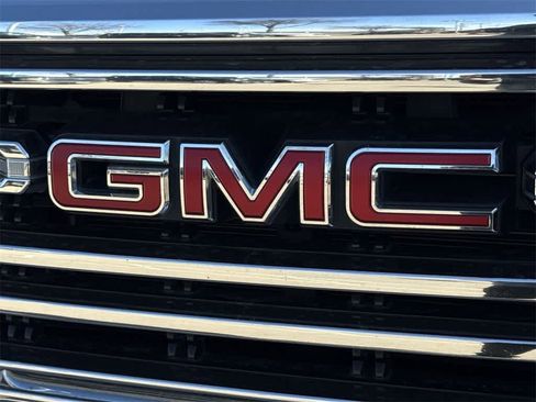 Used 2019 GMC Sierra 1500 SLT image 6