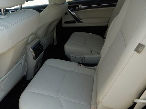 Used 2023 Lexus GX 460 Premium AWD/4WD image 13