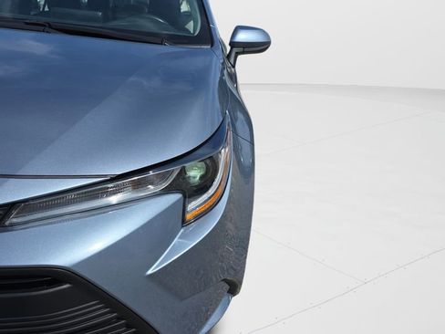 Used 2024 Toyota Corolla LE FWD image 27