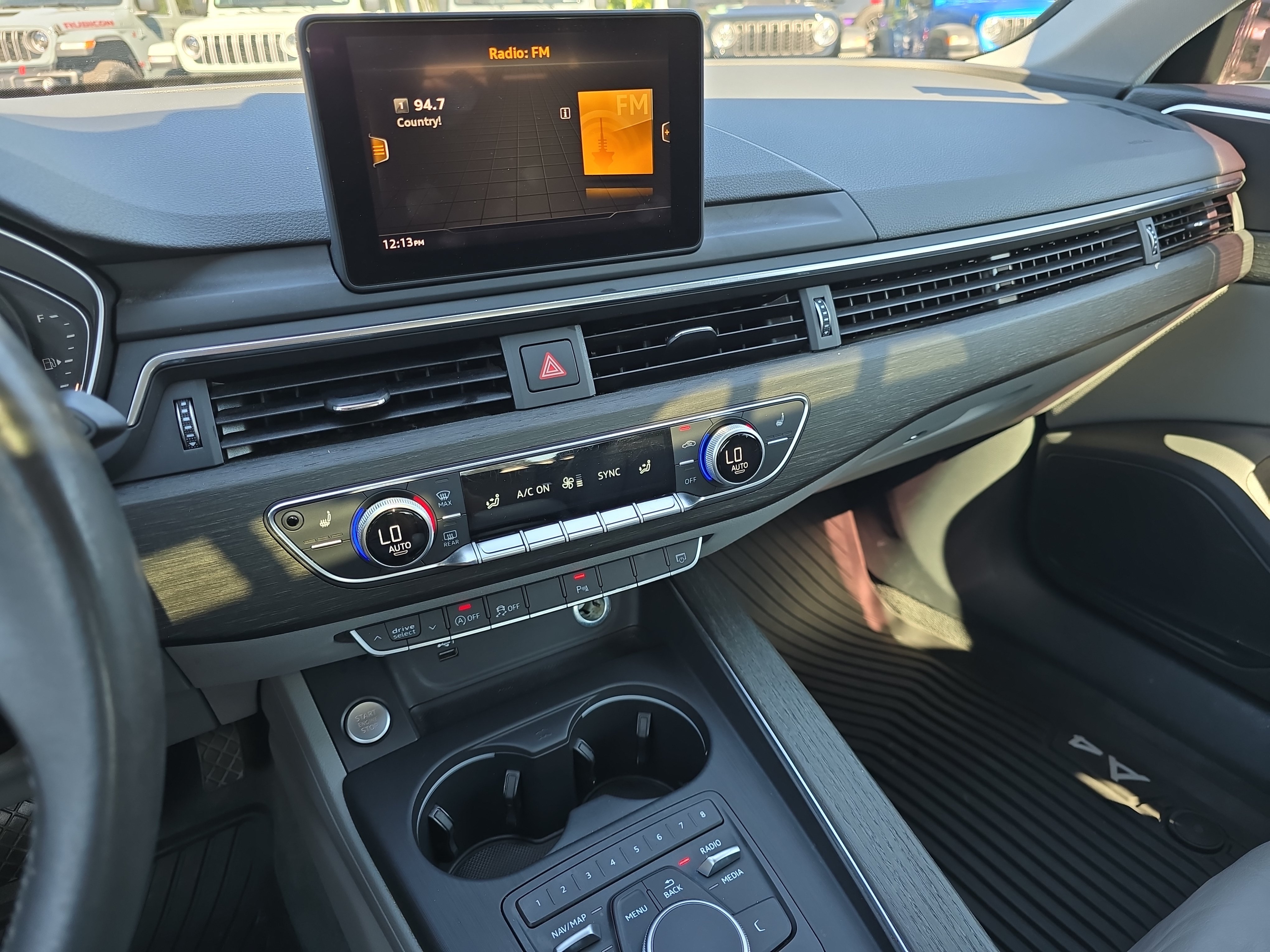 Used 2019 Audi A4 2.0T Premium FWD image 19