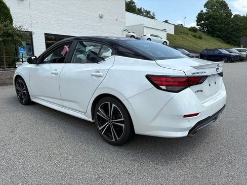 Certified 2023 Nissan Sentra SR w/ SR Premium Package FWD image 3