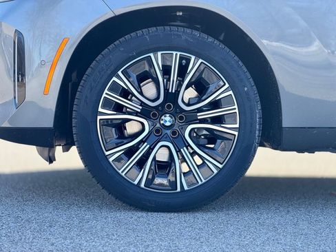 New 2026 BMW X3 xDrive30 w/ Convenience Package AWD/4WD image 2