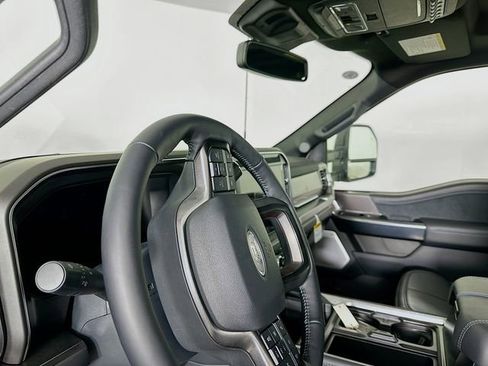 New 2026 Ford F450 Platinum w/ FX4 Off-Road Package image 9