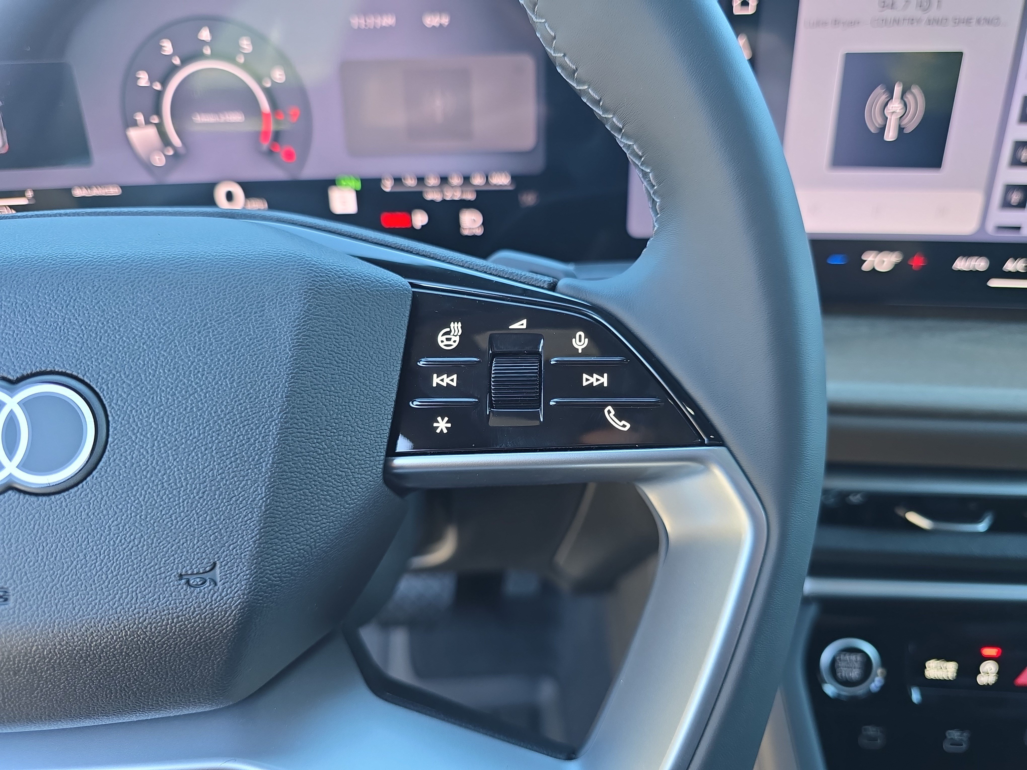 New 2026 Audi Q5 Premium Plus AWD/4WD image 18