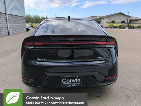 Used 2024 Toyota Prius XLE AWD/4WD image 4