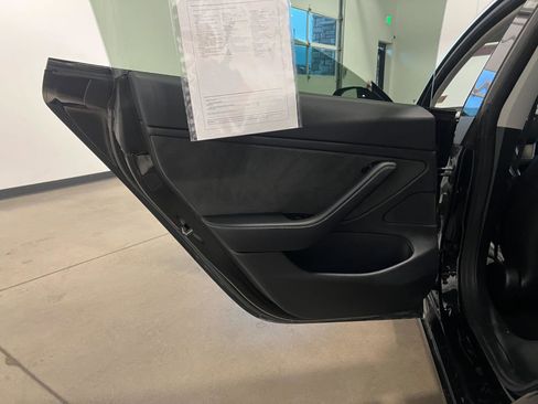 Used 2018 Tesla Model 3 Performance AWD/4WD image 27