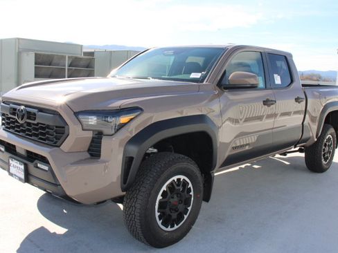 New 2026 Toyota Tacoma TRD Off-Road AWD/4WD image 7