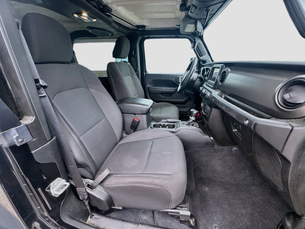 Certified 2022 Jeep Wrangler Sport AWD/4WD image 30