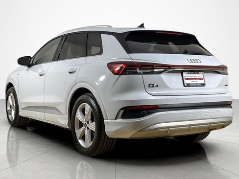 Certified 2024 Audi Q4 e-tron Premium Plus w/ Premium Plus AWD/4WD image 3