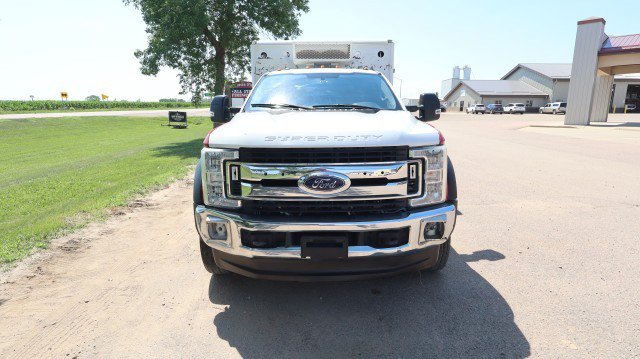 Used 2017 Ford F550 4x4 SuperCab Super Duty image 7