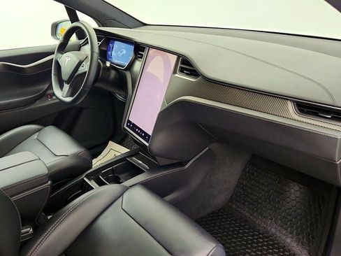 Used 2018 Tesla Model X P100D image 29