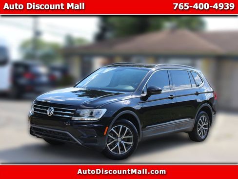 Used 2019 Volkswagen Tiguan SE w/ Panoramic Sunroof Package image 1