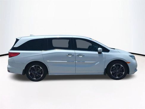 Used 2022 Honda Odyssey Elite image 4