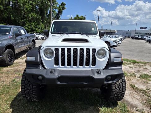 Used 2020 Jeep Gladiator Sport w/ Quick Order Package 24S AWD/4WD image 2