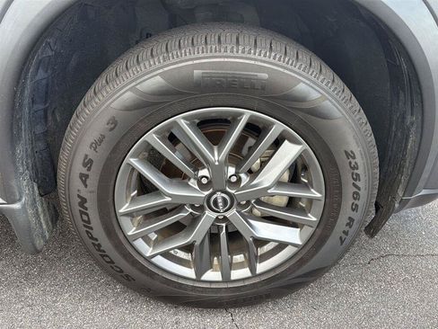 Used 2023 Nissan Rogue S FWD image 8