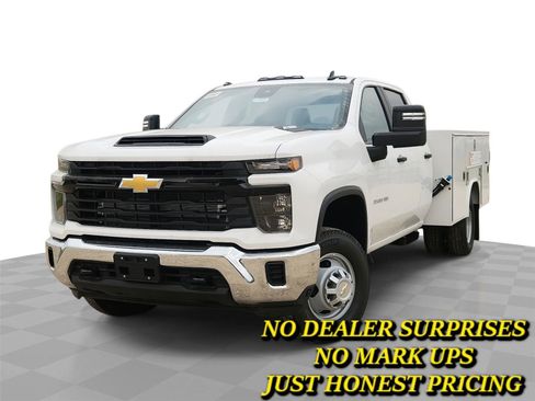 New 2026 Chevrolet Silverado 3500 W/T w/ WT Convenience Package AWD/4WD image 1