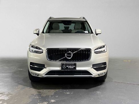 Used 2016 Volvo XC90 T6 Momentum w/ Momentum Plus Package AWD/4WD image 8
