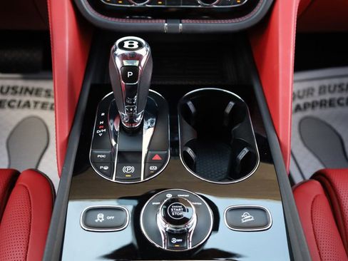 Used 2023 Bentley Bentayga Extended Wheelbase image 51
