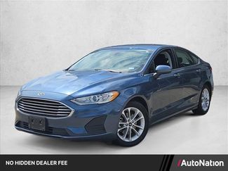 Used 2019 Ford Fusion SE FWD video 1