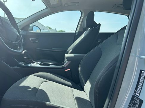 Used 2025 Kia K4 FWD image 22