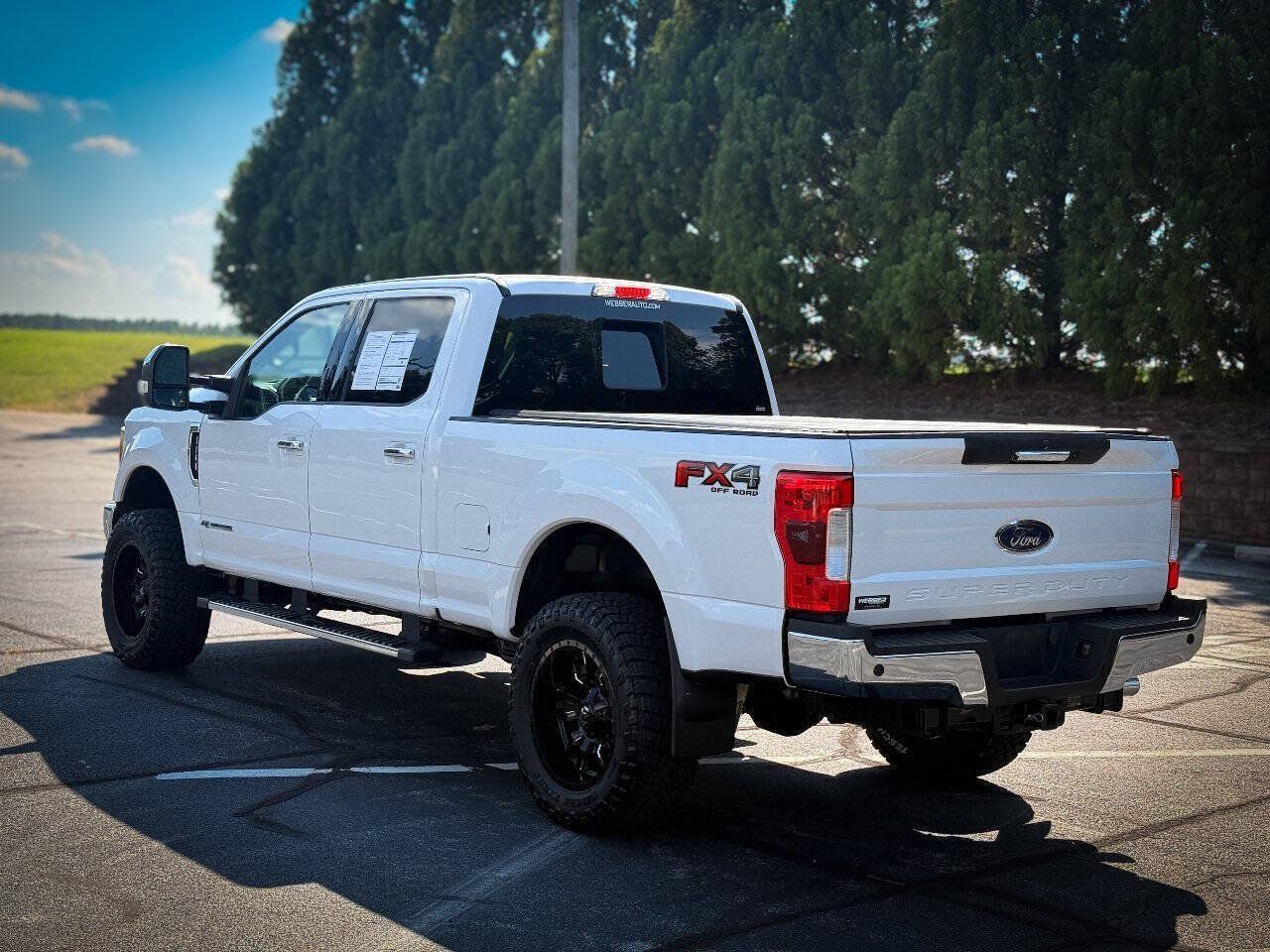 Used 2017 Ford F250 Lariat w/ Chrome Package AWD/4WD image 5