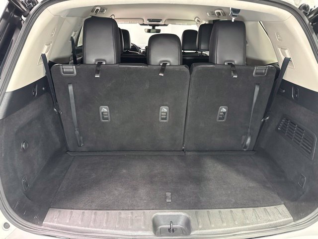 Used 2024 Nissan Pathfinder SL AWD/4WD image 29