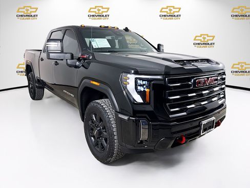 Used 2024 GMC Sierra 2500 AT4 w/ Technology Package image 1