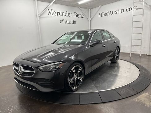 Used 2025 Mercedes-Benz C 300 Sedan image 3