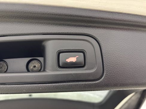 Used 2016 Honda Pilot EX-L image 32