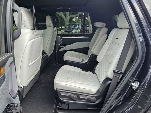 Used 2025 Cadillac Escalade Premium Luxury Platinum w/ LPO, Floor Liner Package RWD image 16