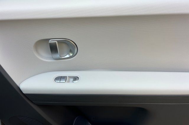 Certified 2024 Hyundai Ioniq 5 SEL RWD image 22