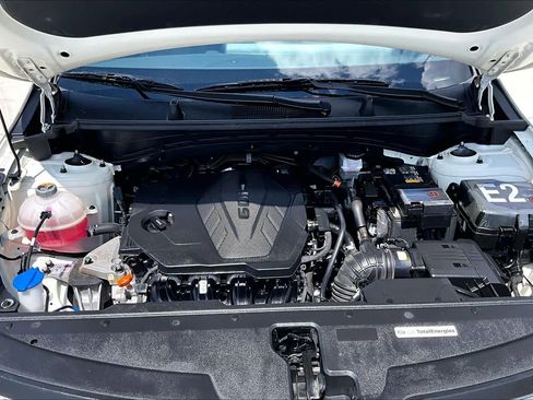 Certified 2024 Kia Sportage LX FWD image 30