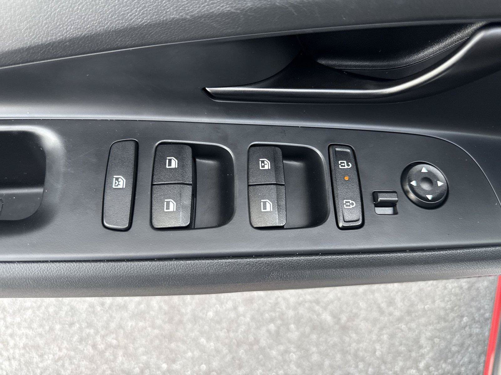 Used 2025 Hyundai Elantra N FWD image 13