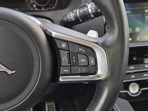 Used 2020 Jaguar F-PACE S image 13