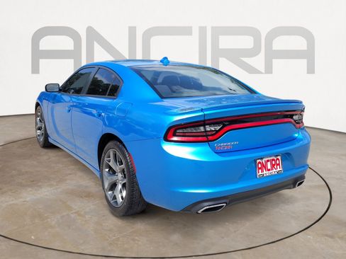 Used 2015 Dodge Charger R/T RWD image 8