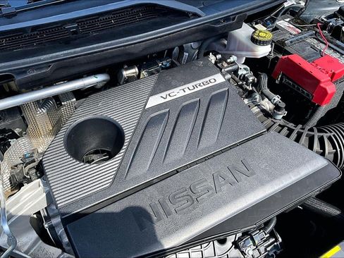 Used 2025 Nissan Rogue SV AWD/4WD image 31