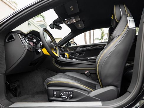 Used 2024 Bentley Continental GT image 10