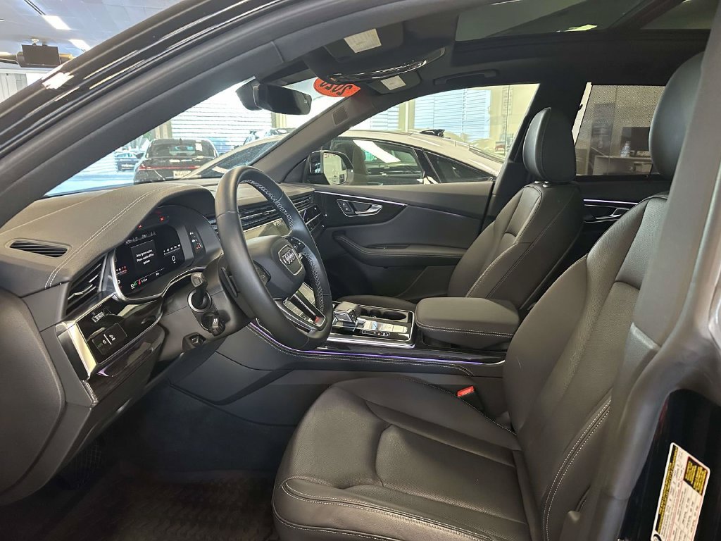 Used 2026 Audi Q8 Premium Plus AWD/4WD image 18