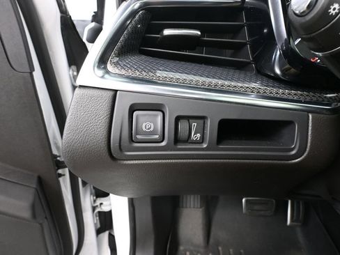 Used 2023 Cadillac XT5 Sportv AWD/4WD image 34