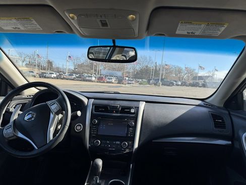 Used 2015 Nissan Altima 3.5 SL image 10
