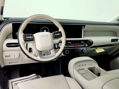 Used 2026 Hyundai Palisade Calligraphy FWD image 13