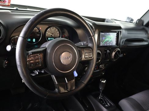 Used 2012 Jeep Wrangler Sport image 17