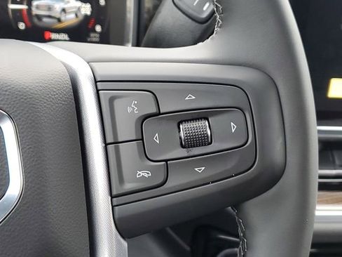 New 2026 GMC Sierra 1500 Elevation image 12