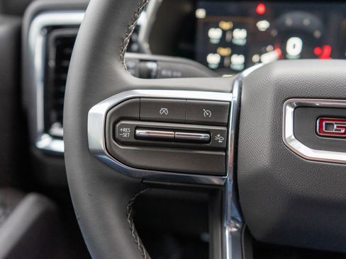 New 2026 GMC Canyon Elevation w/ Convenience Package image 16